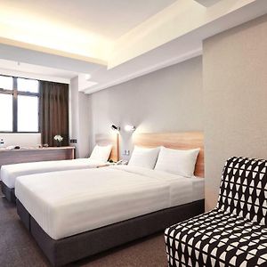 Premier King Room